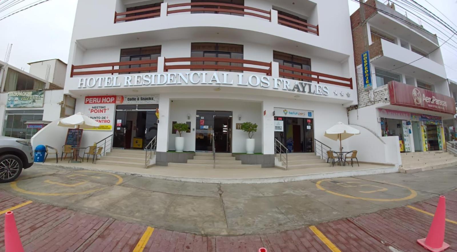 Hotel Residencial Los Frayles باراكاس المظهر الخارجي الصورة
