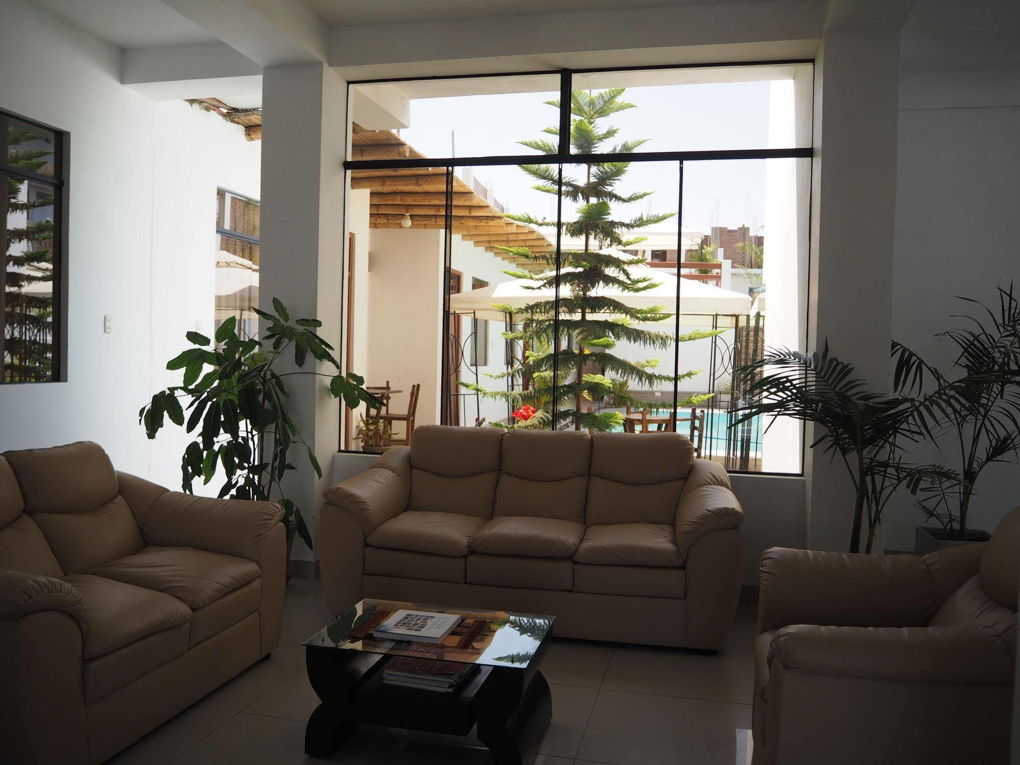 Hotel Residencial Los Frayles باراكاس المظهر الخارجي الصورة
